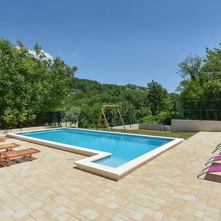 Willa Petar Svinisce