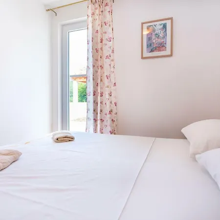 Willa Petar Svinisce