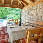 Villa Petar *