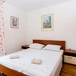 Petar Villa